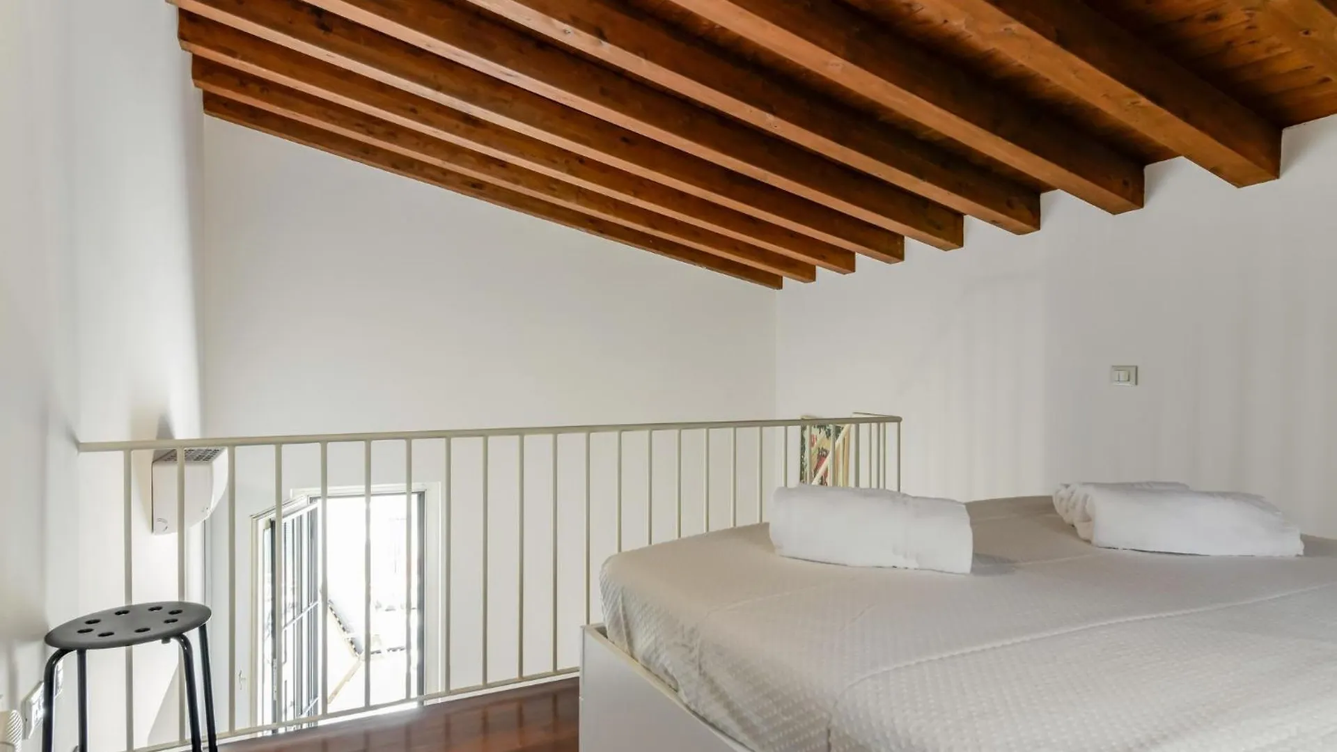 Vucciria & La Cala Lovely Apartment With Terrace Palermo Italy